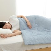冷感 可愛い 猫柄 ひんやり 肌触り 節電 夏用 涼しい 冷感ケット 約135×185cm