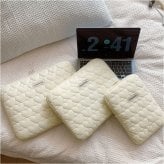 パソコンケース ハート 通販 PCケース 可愛い スリーブケース pc インナーケース バッグ ケース ノートパソコンケース ノートPCケース インナーバッグ 耐衝撃 厚め 無地 キルティング ノートパソコン モバイルパソコン かわいい おしゃれ