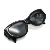 グッチ GUCCI サングラス グローバルフィット アイウェア UVカット フォックス キャットアイ GG1691S-001 メンズ レディース ユニセックス ブラック+グレー 国内正規品