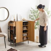 キャビネット 収納家具 マルチラック 多機能 小物入れ リビング スリッパ 玄関 下駄箱 シューズボックス キッチン サニタリー 石目調 木目調 左右入れ替え 子供部屋 S字フック スリム コンパクト 省スペース: 収納スペースは扉収納 収納棚 アイアン