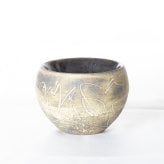 【熱燗好きのための酒器　『枯色線紋　ぐい呑』　中島智靖】一点物 ぐい呑み　お猪口　和食器 酒器 熱燗 ぬる燗 上燗  ぐいのみ お猪口 おちょこ 盃 ギフト食器 食器ギフト 食器 贈り物 お祝い 結婚祝い 新築祝い 箱入り
