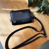 キーケース L.R.M NEO(ネオ) 角シボ合皮キーケース バイカラー ロゴ おしゃれ レディース プレゼント ギフト 贈り物 おすすめ 新作 合皮 女子高校生 女子中学生 社会人 普段遣い クリスマス 誕生日 鍵 フック キーカバー カード カードケース ポケット 小さめ 小さい