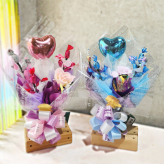 「誕生日」「推し活」「発表会」「結婚祝い」「卒園・卒業」「入園・入学」「昇進祝い」「お菓子」「花束」「キャンディーブーケ」　季節を超えたお世話いらずのお菓子のブーケ♡　《お菓子の賞味期限は1ヶ月以上の物をご用意しております》『スイートメモリー』