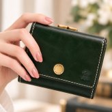 ベリーズヨーク　BELLIES YORK　三つ折り財布　ガマ口ポケット　BYTM1943GR　グリーン　緑色　ベジタブルタンニン　イタリアンレザー　牛革　”エイジングを楽しむ革小物”