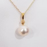 ［pearl586］ 8mm - 8.5mm ホワイトピンク ペンダント ダイヤモンド付 あこや真珠 0.01ct