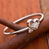 ダイヤモンド リング 指輪 プラチナ Pt950 合計0.06ct 10.5号 ピンクダイヤ ハートモチーフ 鑑別カード付き レディース アクセサリー ジュエリー 婚約指輪 結婚記念日 プレゼント