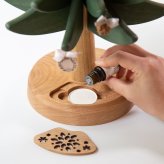 2026年10月新発売 木製 クリスマスツリー 冬の香り アロマディフューザー付 オークビレッジ oakvillage 02212-10G【包装紙不可】