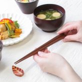 箸 お箸 はし おしゃれ かわいい 23.5cm カトラリー お弁当 大人 来客用 持ちやすい 木製 細い 先 すべらない 天然木製 先角 プチギフト 粗品 プレゼント 引き出物 男性 まとめ買い おはし 和風 ナチュラル 男 普段使い