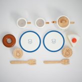 【10/6発売】積み木 ミッフィー ティーセット | 3歳 ままごと おもちゃ 子供 男の子 女の子 木のおもちゃ ミッフィー ブルーナ 出産祝い 木製玩具 知育玩具 女の子 男の子 キッズ 幼児 子ども 木製 NICHIGAN ニチガン