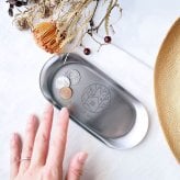小物やアクセサリー置きにスタイリッシュでカッコいい！ステンレスキャッシュトレイ 名入れができるので世界で一つのマテリアルプレンゼント