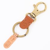 【名入れ無料】 イルビゾンテ IL BISONTE キーリング キーホルダー C0551 P 145 CARAMEL キャラメル ヤキヌメ SKH016PG0020CA101 レザー 本革 バレンタイン 送別会 誕生日 結婚祝い 結婚式 名入れ 息子 娘 キーホルダー 高級 父の日 母の日 ホワイトデー