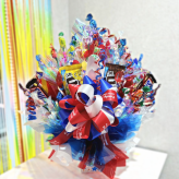 「周年祝い」「開店祝い」「誕生日」「推し活」「発表会」「表彰」「昇進祝い」「卒園・卒業」「入園・入学」「お菓子」「花束」「キャンディーブーケ」　季節を超えたお世話いらずのお菓子のブーケ♡　《お菓子の賞味期限は1ヶ月以上の物をご用意しております》『アメリカンドリーム』