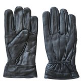 【大人気 ラム革】手袋 メンズ 本革 レザーグローブ ラムレザー 裏ボア 暖かい 指先まで 防寒 2重構造 極暖 柔らかい シープスキン 通勤 通学 バイク 自転車 おしゃれ 紳士 男性 夫 父 クリスマス プレゼント ギフト 贈り物 誕生日 ブラック 黒 送料無料 ファスナー レザー