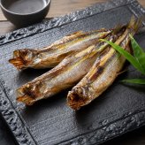子持ち 本シシャモ　30尾入り　（中サイズ）　北海道鵡川・広尾・厚賀・釧路産 ししゃも 脂のりも良く、ご飯のおかずに最適 干物 柳葉魚 干し魚 ぷちぷち卵の食感も味わえます 焼き魚