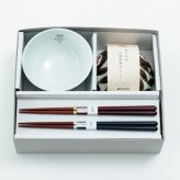 【公式】華つなぎ夫婦茶碗ギフト ギフトラッピング込み 日本製 波佐見焼 食器セット 磁器 夫婦箸 天然木 食洗機対応 電子レンジ対応 CDF etendue CDFエタンデュ ビスク
