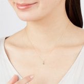 【無料ラッピング】  ヨンドシー 4℃ EAU DOUCE4℃【5月誕生石】K10 イエローゴールド ネックレス ダイヤモンド エメラルド レディース ブランド 正規品 新品 ギフト プレゼント 人気 おすすめ 誕生日 記念日 クリスマス 送料無料