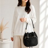 レディース 巾着 ショルダーバッグ 通販 巾着バッグ 巾着バック 巾着ショルダー ショルダーバック ショルダー 通勤バッグ 斜めがけバッグ ななめがけ 斜め掛け 肩掛けバッグ 斜めがけ 肩掛け 巾着型 おしゃれ オシャレ 可愛い かわいい 大人