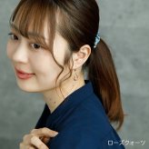 ピアス 金属アレルギー サージカルステンレス フープ 落ちない 引っかからない 外れにくい フック カラフルストーン アクリル しずく 雫 ドロップ ひと粒 片耳 1個