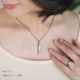 金属アレルギー対応 ネックレス ハワイアンジュエリー 刻印無料 誕生石入れ 純チタン バレルプレート Sサイズ チェーン付 ステンレスより軽く肌に優しい メンズ レディース プレゼント ハロウィン 【品番：CG-TIP410】