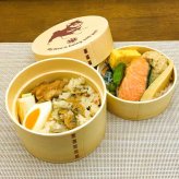 Fave 豆柴 丸型二段 曲げわっぱ 弁当箱 たっぷり 700ml 天然木 白木 わっぱ 木製 オリジナル 犬 ブルドッグ ペット 動物 アニマル ホワイトデー