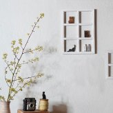 Window frame A4[木製フレーム ディスプレイ 窓枠 デザイン オーナメント 木枠 インテリア ウォールデコレーション 壁掛け 額縁 シャビーシック ナチュラル雑貨 白 おしゃれ ドライフラワー 写真立て 壁面装飾]
