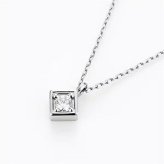 【無料ラッピング】  ヨンドシー 4℃ プラチナ ネックレス 一粒 ダイヤモンド ブランド 正規品 新品 ギフト プレゼント 人気 おすすめ 誕生日 記念日 クリスマス 送料無料
