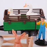 農場 おもちゃ 94点セット ファームセット ミニチュア 動物 フィギュア トラクター 人形 柵 納屋 ジオラマ 組み立て ごっこ遊び 情景模型 子供 誕生日 プレゼント ギフト