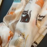 薄手ストール 猫 ストール キャット コットン ガーゼストール ガーゼマフラー ガーゼ ネコ 春夏 大判 薄手 冷房対策 おしゃれ かわいい 上着 ひざ掛け コンパクト 軽量 年中 レディース やわらか プレゼント 軽い 約180×88cm 贈り物 ギフト