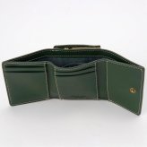 ベリーズヨーク　BELLIES YORK　三つ折り財布　ガマ口ポケット　BYTM1943GR　グリーン　緑色　ベジタブルタンニン　イタリアンレザー　牛革　”エイジングを楽しむ革小物”