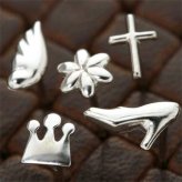 ピアス レディース Pt900 プラチナ エンジェル 天使 モチーフ スタッドピアス シンプル 小ぶり 普段使い アクセサリー ジュエリー 誕生石 記念日 誕生日 ギフト プレゼント