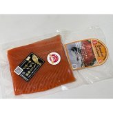 スモークサーモン 200g 燻製 惣菜 鳥取県産琴浦グランサーモンを使用。岩塩で仕込み、北海道産山桜とスモークピートで冷燻したマイルドなスモークサーモン。2022年度鳥取県特産品コンクール優良賞受賞。