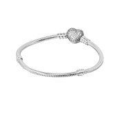 ボックス・ショッパー付 PANDORA(パンドラ) ★ Sparkling Heart & Snake Chain Bracelet ★ スパークリング ハート＆スネークチェーン ブレスレット ★ チャーム ブレスレット カスタマイズ アクセサリー シンプル 日常使い 誕生日 記念日 母の日 プレゼント ギフト