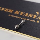 シルバー925 小ぶりピアス 極小 スタッドピアス シンプルピアス シルバー バーベル 小さめ ワンポイント ねじ式 表裏 円柱 ギザギザ メタル 片耳1点 レディース 女性 金属アレルギー対応 イヤリング