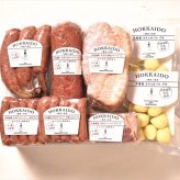 送料無料 北海道産地直送 三國清三推奨 北海道手作りハムギフト MN-E ※ご注文後約7～10日前後での発送となります。沖縄・離島へは別途配送料が発生いたします お取り寄せグルメ スイーツ