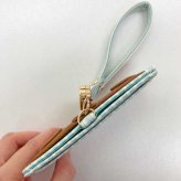 サンリオ シュガーバニーズ パスケース リール付き 定期入れ くろうさ キャラクター グッズ 通勤 通学 ICカードケース 合皮 かわいい おしゃれ プレゼント ギフト サンリオ正規ライセンス品