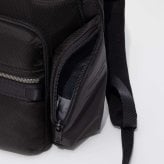 トゥミ TUMI ALPHA BRAVO アルファ ブラボー Navigation Backpack ナヴィゲーション バックパック 0232793D 142479 0232793DGMT 159082 リュックサック メンズ バッグ ブラック 防水加工 ラップトップ収納 PCポケット 収納力 大容量 通勤 ビジネス