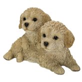置物 犬 二匹プードル 幅20.8cm woobia ウービア いぬ リアル かわいい おしゃれ 玄関 インテリア オブジェ ガーデン トイプードル 子犬 動物 アニマル 癒し 棚 北欧 プレゼント ギフト 新築祝い 犬好き