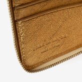 コムデギャルソン COMME DES GARCONS EMBOSSED LOGOTYPE エンボス ロゴタイプ Bifold Wallet 二つ折り財布 SA2100EG ユニセックス 財布