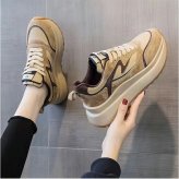 厚底スニーカー レディース 人気 通販 プラットフォームスニーカー ソール厚め ボリュームソール ダッドスニーカー 女性 大人 厚底靴 カジュアル 女子 秋冬 10代 20代 30代 40代 通学 通勤 軽量 軽い 履きやすい 歩きやすい レディース靴