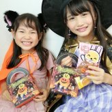 ハロウィン お菓子 詰め合わせ 配る 個包装 大容量 プチギフト 2026 業務 配布用 スイーツ おやつ プレゼント 小分け かわいい パッケージ クッキー キャンディ 子供 ばらまき ノベルティ イベント 1個