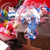 母の日 ディズニー 花束風ボックスギフト 箱を開けてサプライズ ミッキー ミニー入り プリザーブドフラワー入り