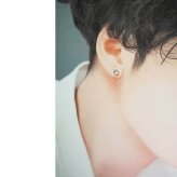 大粒ローズクォーツの片耳でもかっこいいメンズピアス pt900【品質保証書つき】 シンプル プレゼント セカンドピアス つけっぱなし 1個ずつバラ売り プレゼント