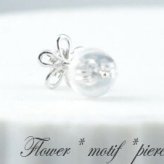 ピアス レディース 18金 ダイヤモンド フラワー ダイヤ 花 ピアス ホワイトゴールドk18 18k 0.07ct ダイヤピアス スタッドピアス クリスマス