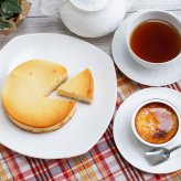 乳蔵 北海道ベイクドチーズケーキ・あいすプリン (440192) [お中元][お歳暮] ※送料無料(北海道・沖縄・離島への配送不可)