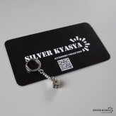 シルバー925 サイコロピアス ダイス ドロップピアス フープピアス シルバー 喜平チェーン 揺れる チャーム 個性的 キューブ 片耳1点 レディース 女性 金属アレルギー対応 イヤリング