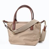 高品質ヨーロッパ輸入モデル トミーヒルフィガー TOMMY HILFIGER トートバッグ ミニトート ミニショルダー レディース POPETTE MINI クリーム AW0AW17709 ACC HORSERADISH 送別会 誕生日 結婚祝い 結婚式 彼氏 息子 夫 男性 名刺入れ 高級 父の日 母の日 即日発送