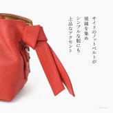 日本製 本革 ショルダー ハンドバッグ レディース 肩掛け 斜めがけ バッグ 横型 ショルダーバッグ 小さめ バッグ 軽量 軽い 自立 ポケット 多め ファスナー付き フォーマル ブラック 黒 ベージュ グレー 緑 赤 レザー バック 革 上品 おしゃれ 通勤 カジュアル
