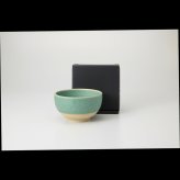 翠雨（緑）抹茶碗 磁器 美濃焼 やきものの里から、暮らしを贈ります。　ギフト 食器 セット テーブルウェア