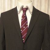 【富士桜工房】フレンチブルドック・ワイン・富士桜工房・日本製シルクジャカードの和風ネクタイ