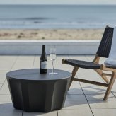 ガーデンテーブル 屋外 コンクリート スツール 円形 直径60cm 高さ30cm クレタス ドリスワイド マットブラック CRETUS スペインデザイン サイドテーブル テラス ウッドデッキ 庭 おしゃれ モダン デザイナーズ 業務用 店舗 雨ざらし